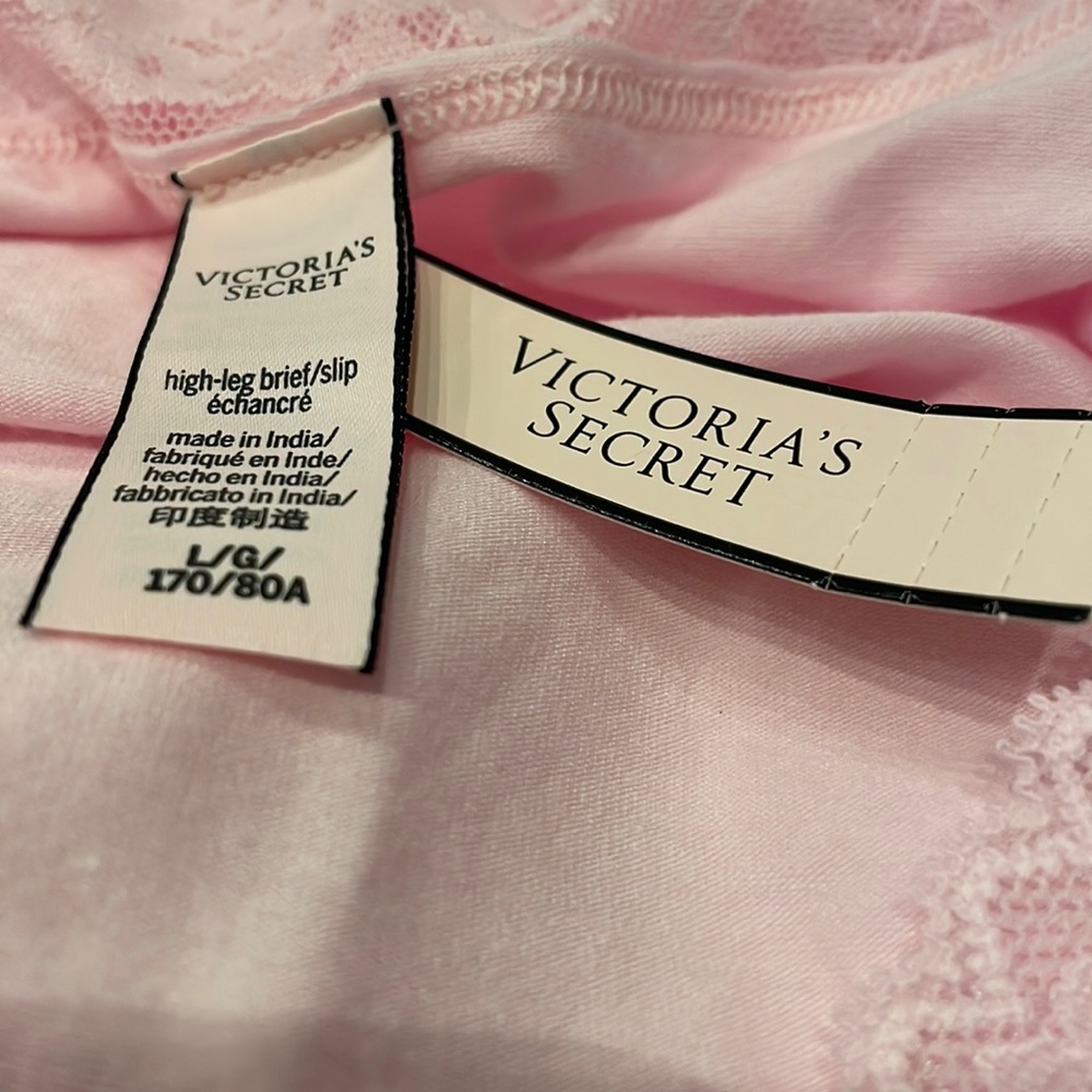 NWT Victoria’s Secret Panty - Picture 4 of 4